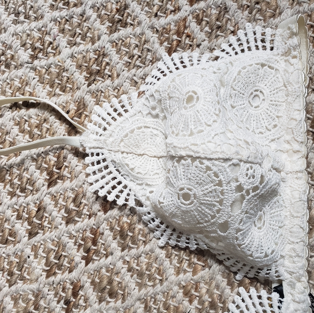 🔥SOLD Urban Outfitters Bralette New - Picture 3 of 8